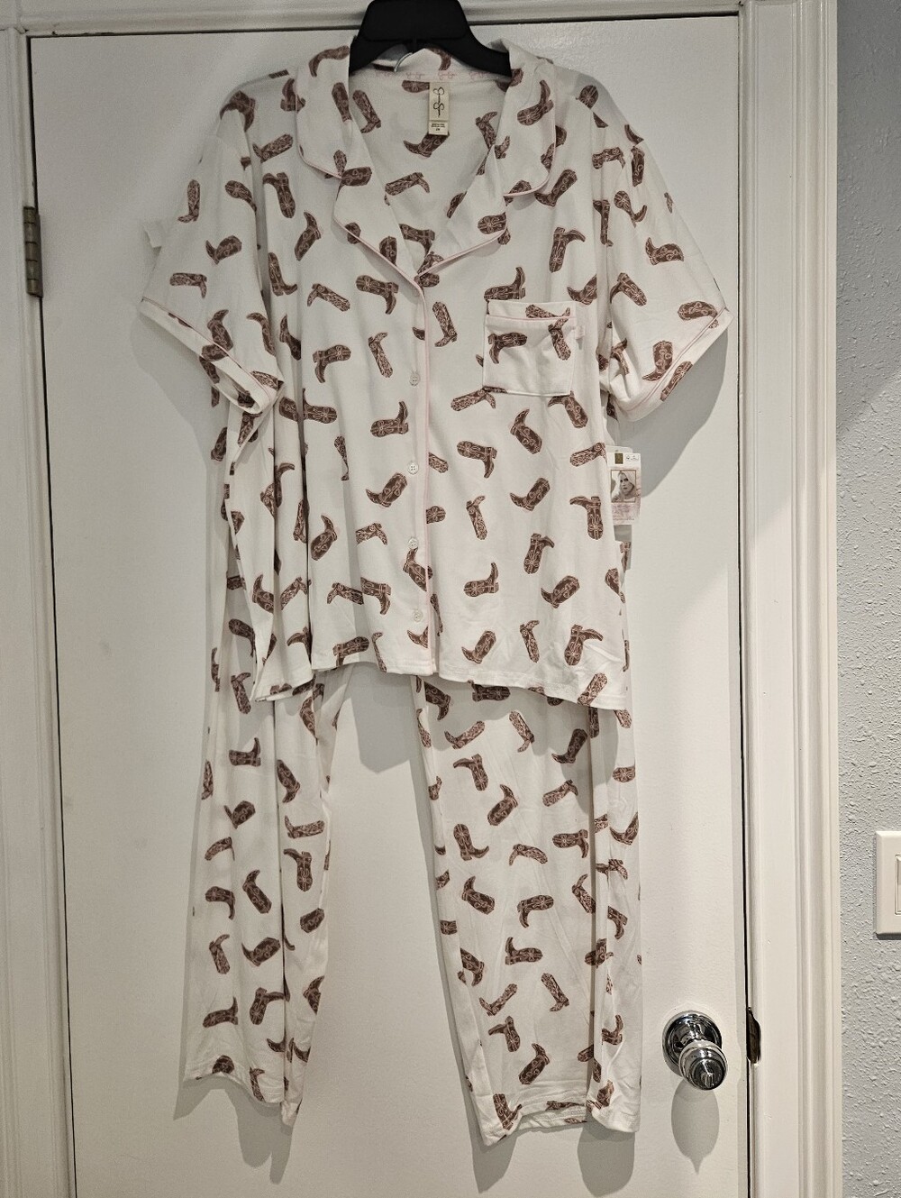 NWT Jessica Simpson Plus Size 2X Pajama Set Heart & Cowgirl Boots Pink/Brown